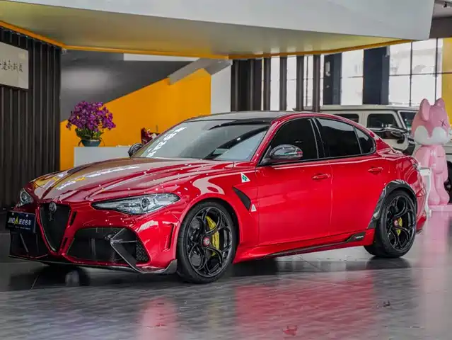  Alfa Romeo Giulia 2021 GTAm