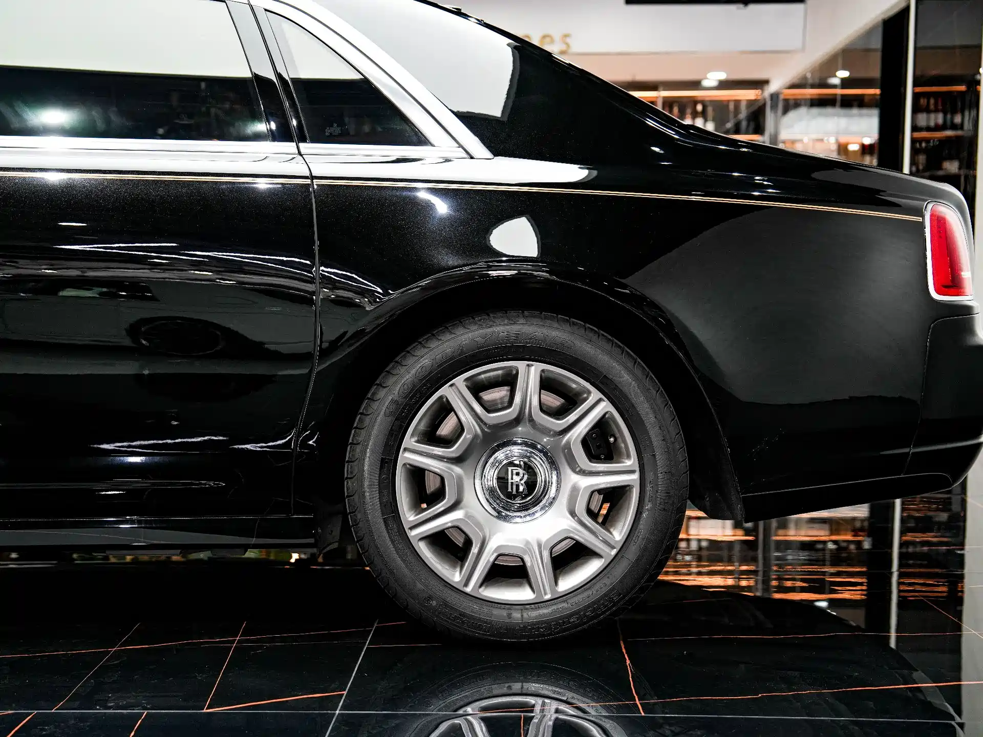 Фото 26 - Rolls-Royce Ghost