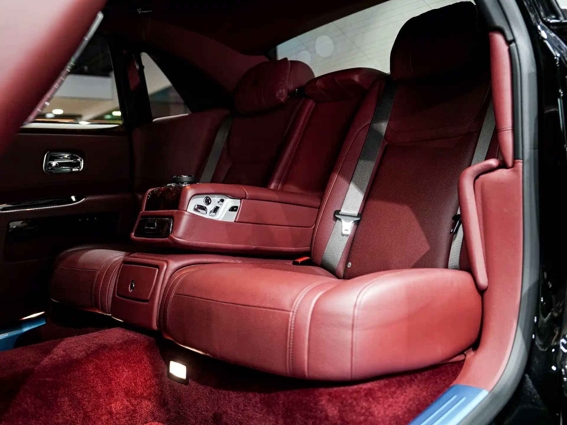 Фото 14 - Rolls-Royce Ghost