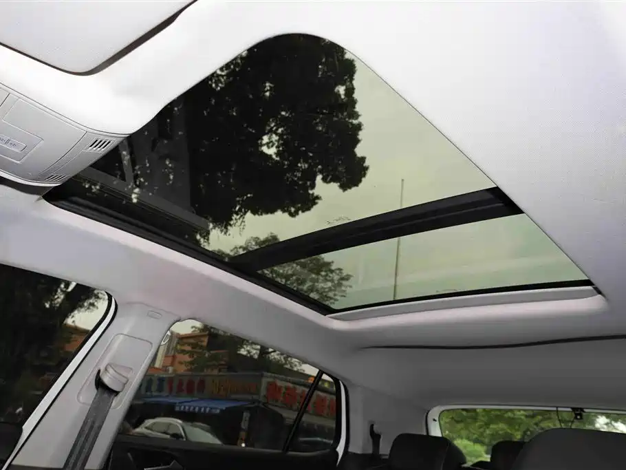 Volkswagen Tanying 2021 1.5L Automatic Smart Connect Edition фото 19