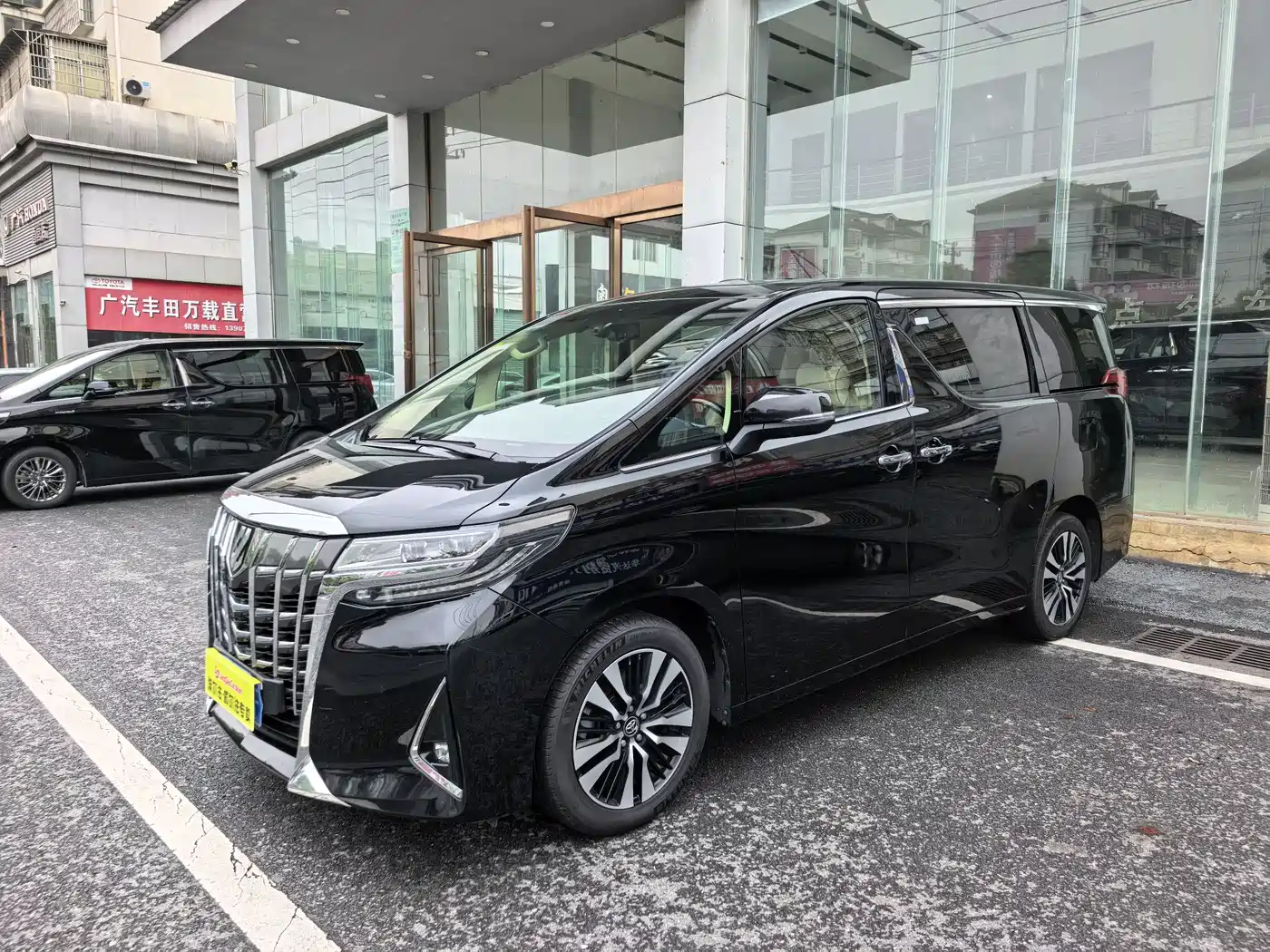Toyota Alphard 2018 Facelift 3.5L Premium Edition