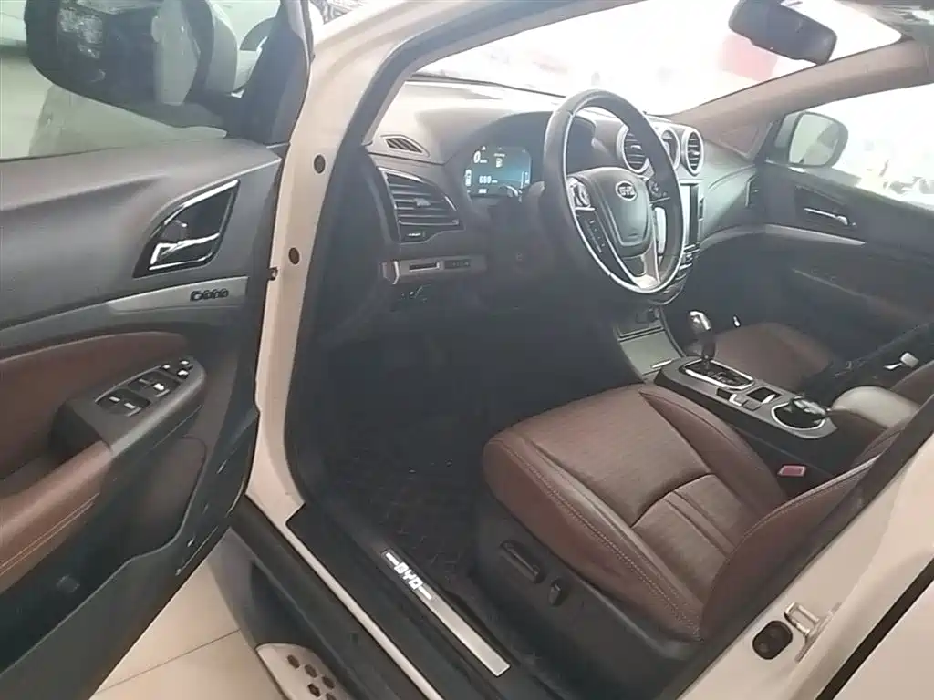 BYD S7 2015 2.0T Upgrade Automatic Flagship фото 15