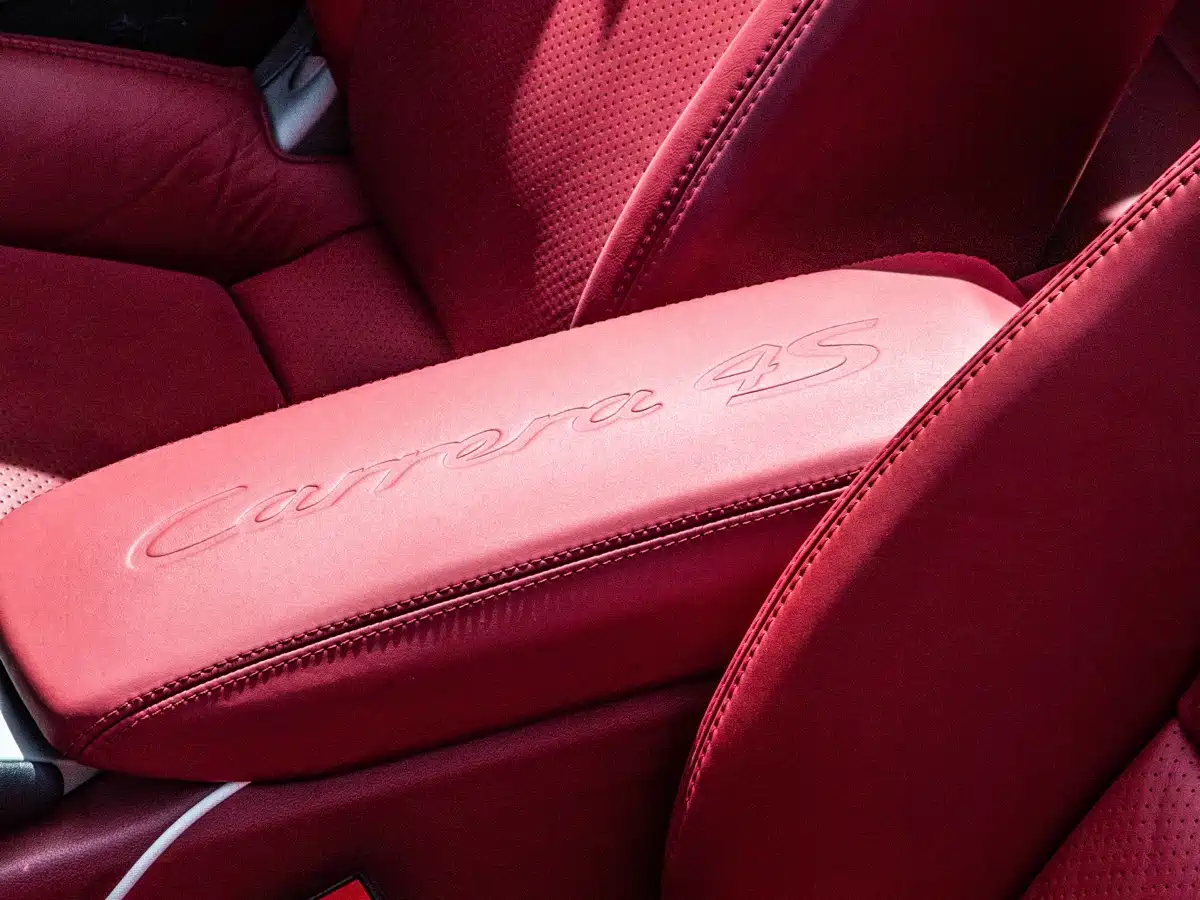 Porsche 911 2016 Carrera 4S Cabriolet 3.0T фото 12