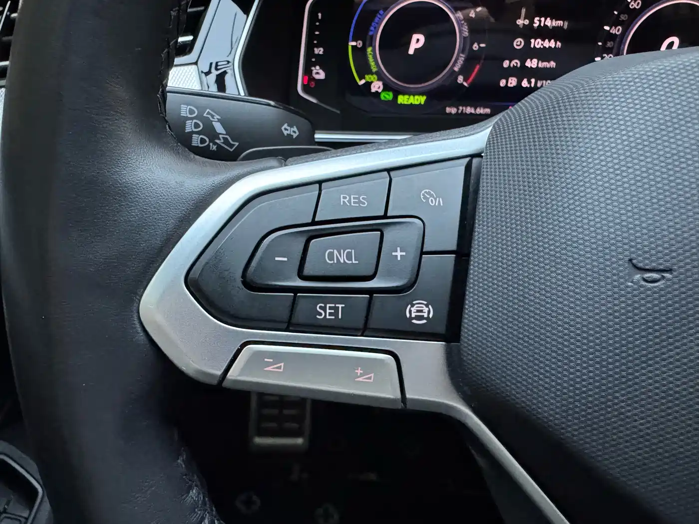 Volkswagen Magotan GTE Plug-in Hybrid 2022 GTE Luxury фото 26