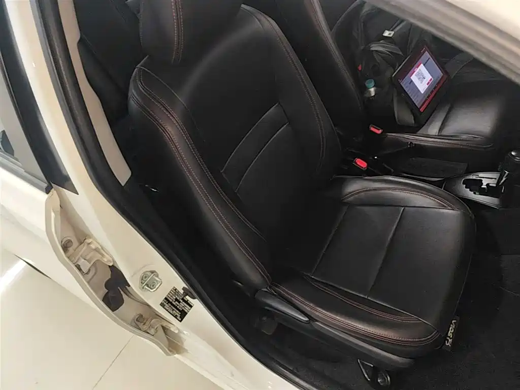 Toyota Vios FS 2017 1.5L CVT Fengchi Edition фото 25