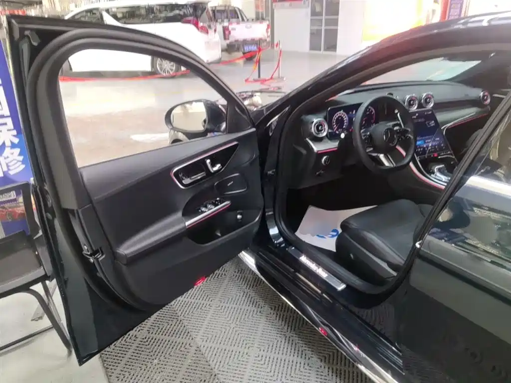 Mercedes-Benz C-Class 2024 C 260 L Sport фото 12