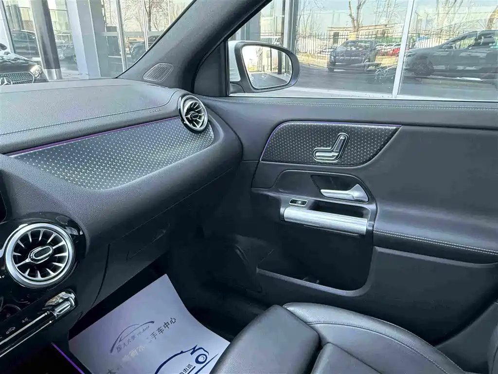 Mercedes-Benz GLA 2024 2024 GLA 220
