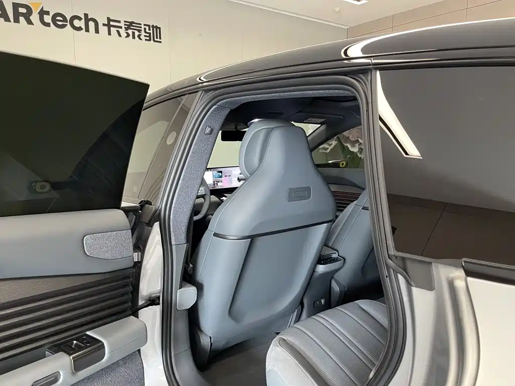 Audi E5 Sportback 2026 2025 386kw 4WD