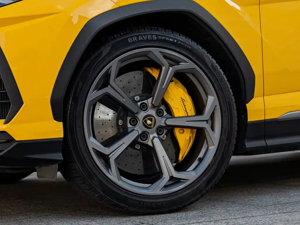Lamborghini Urus 2023 2021 4.0T V8