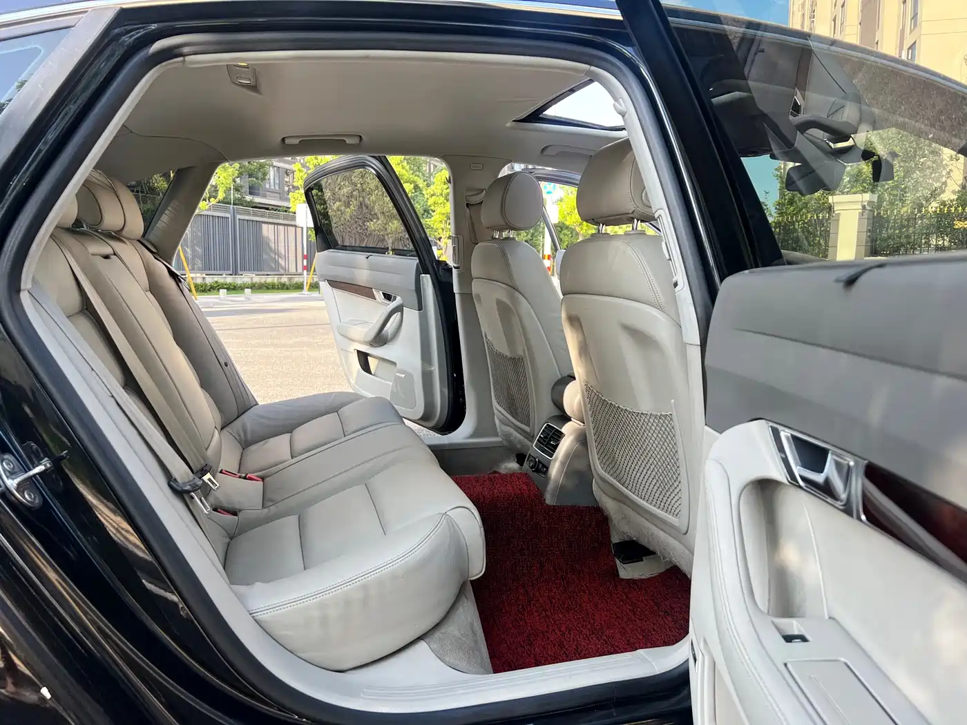 Audi A6L 2011 3.0 TFSI quattro Luxury фото 14