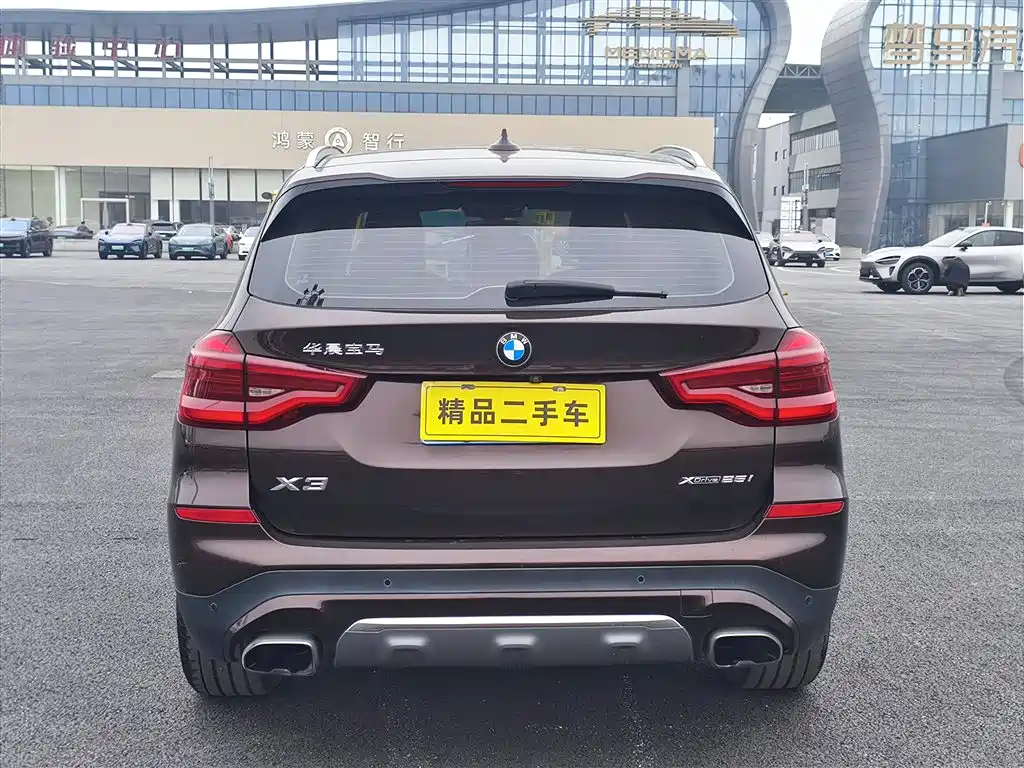 BMW X3 2018 xDrive25i Luxury Package China VI фото 4
