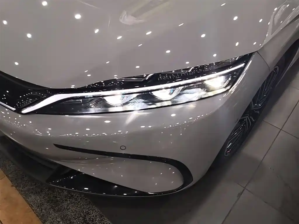 BYD Han 2025 DM-i Smart Driving Edition 125KM LiDAR Flagship фото 24