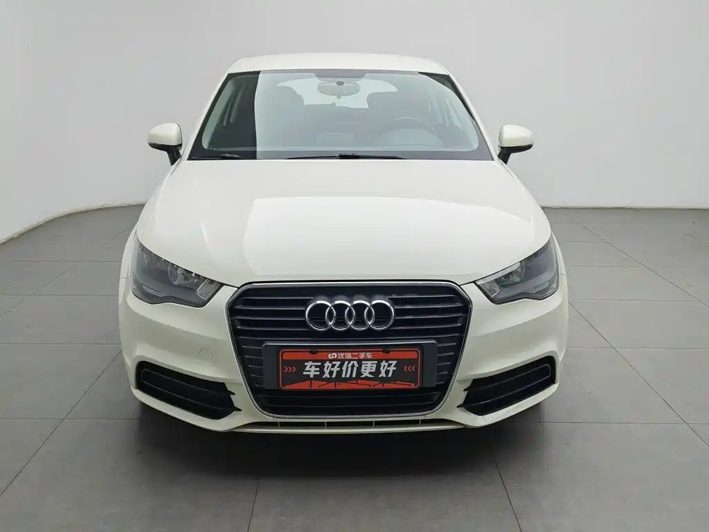 Audi A1 2013 2012 1.4 TFSI Urban