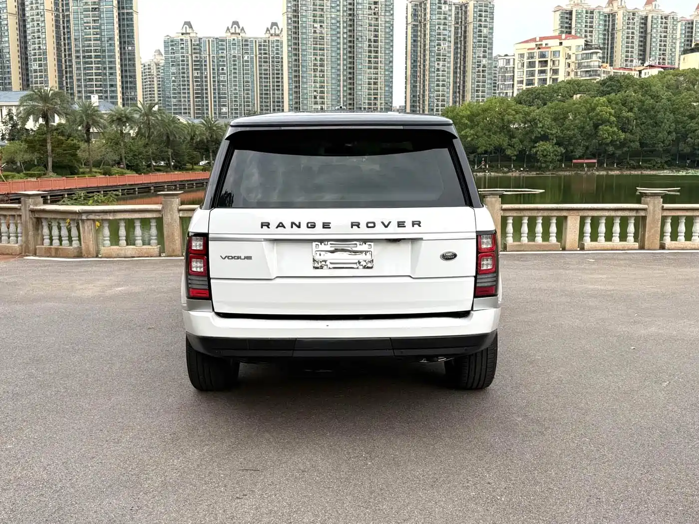Land Rover Range Rover 2016 3.0 SC V6 Vogue фото 8