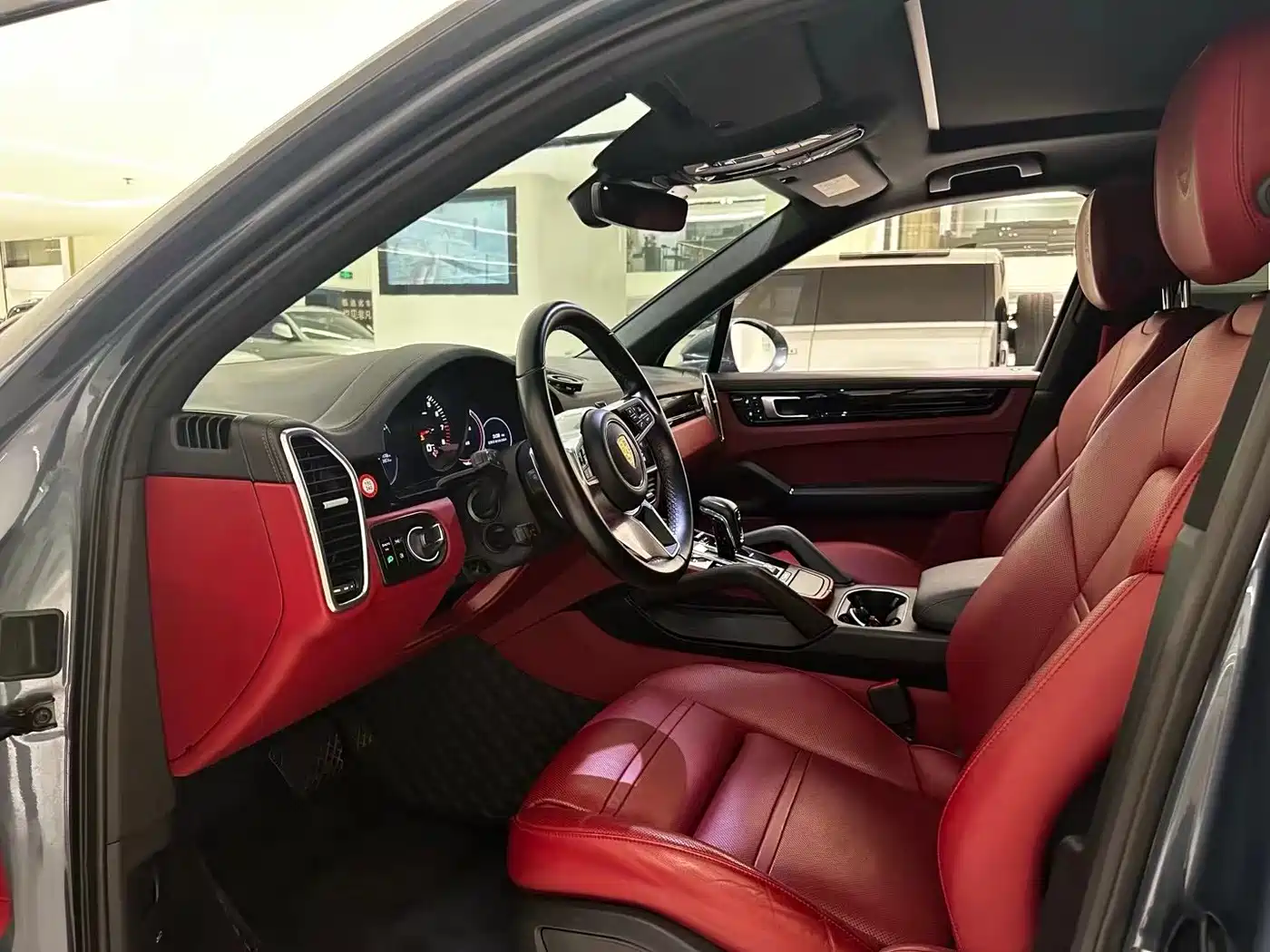 Porsche Cayenne 2019 Cayenne 3.0T фото 3