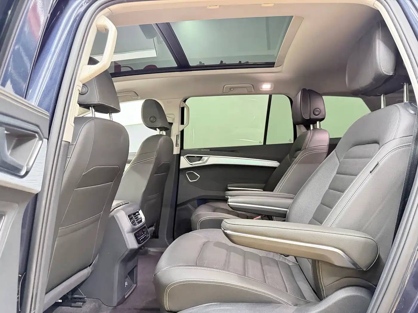 Volkswagen Talagon 2021 380TSI 4WD Luxury Premium Edition Pro фото 20