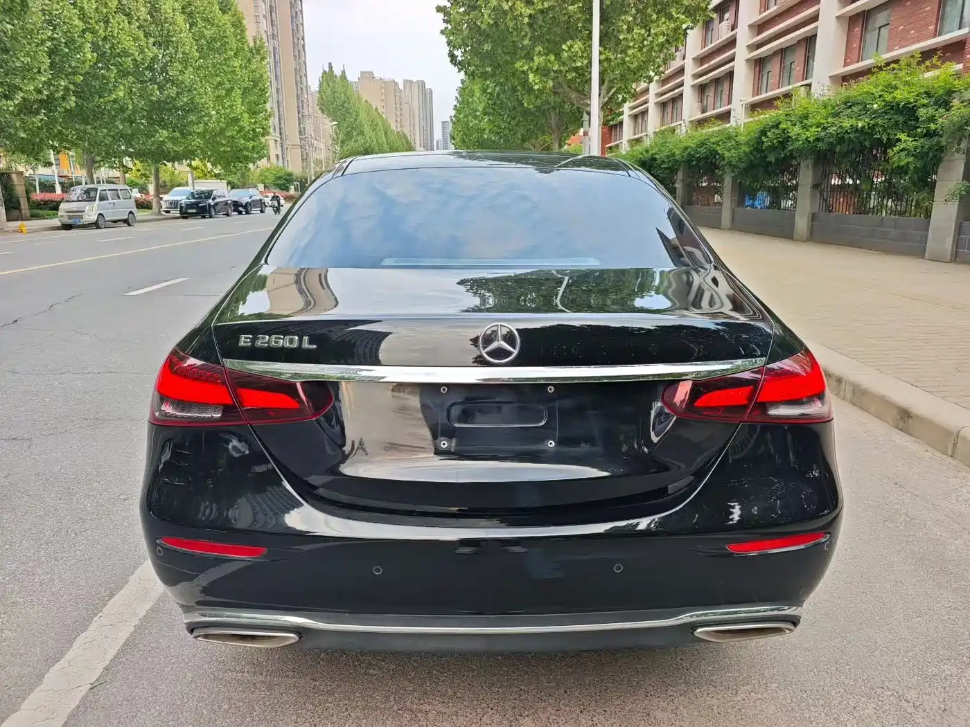  E CLASS