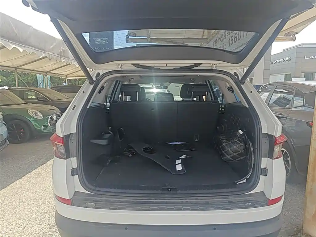 Škoda Kodiaq 2017 TSI330 7-seater 2WD Luxury Edition фото 19