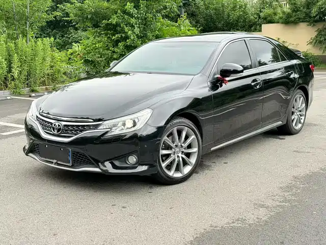  Toyota Reiz 2013 2.5V Shangrui Navigation Edition