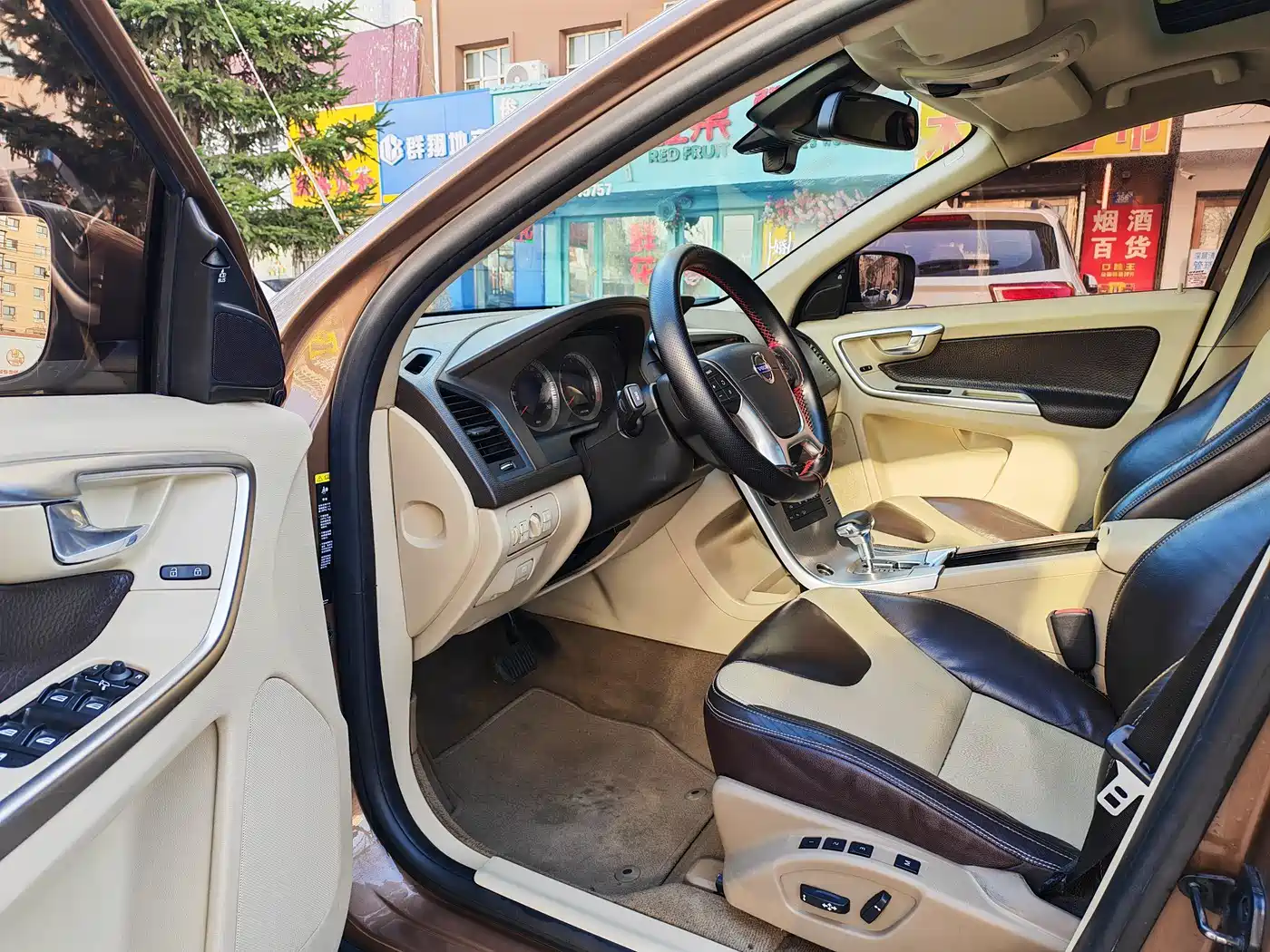 Volvo XC60 (Import) 2010 2010 T6 AWD Excellence