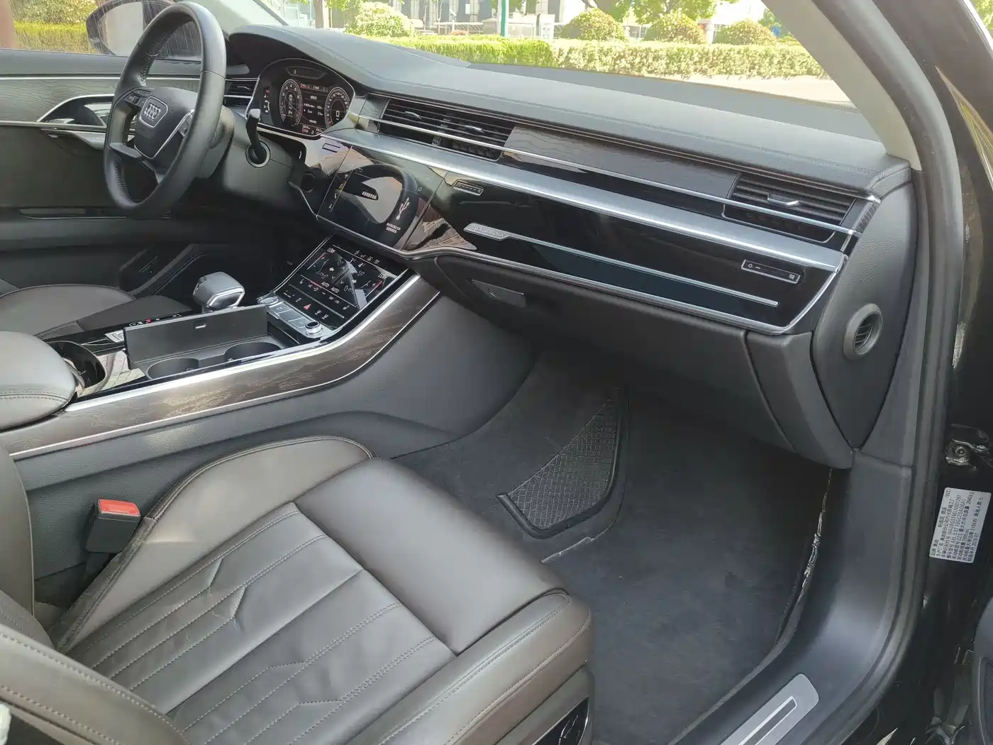 Audi A8 2019 Plus A8L 50 TFSI quattro Comfort фото 8