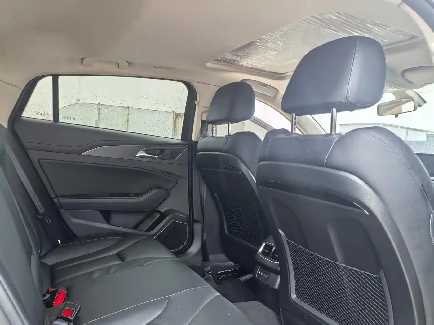 Hongqi H5 2020 1.5T DCT Qi Rhythm Edition фото 13