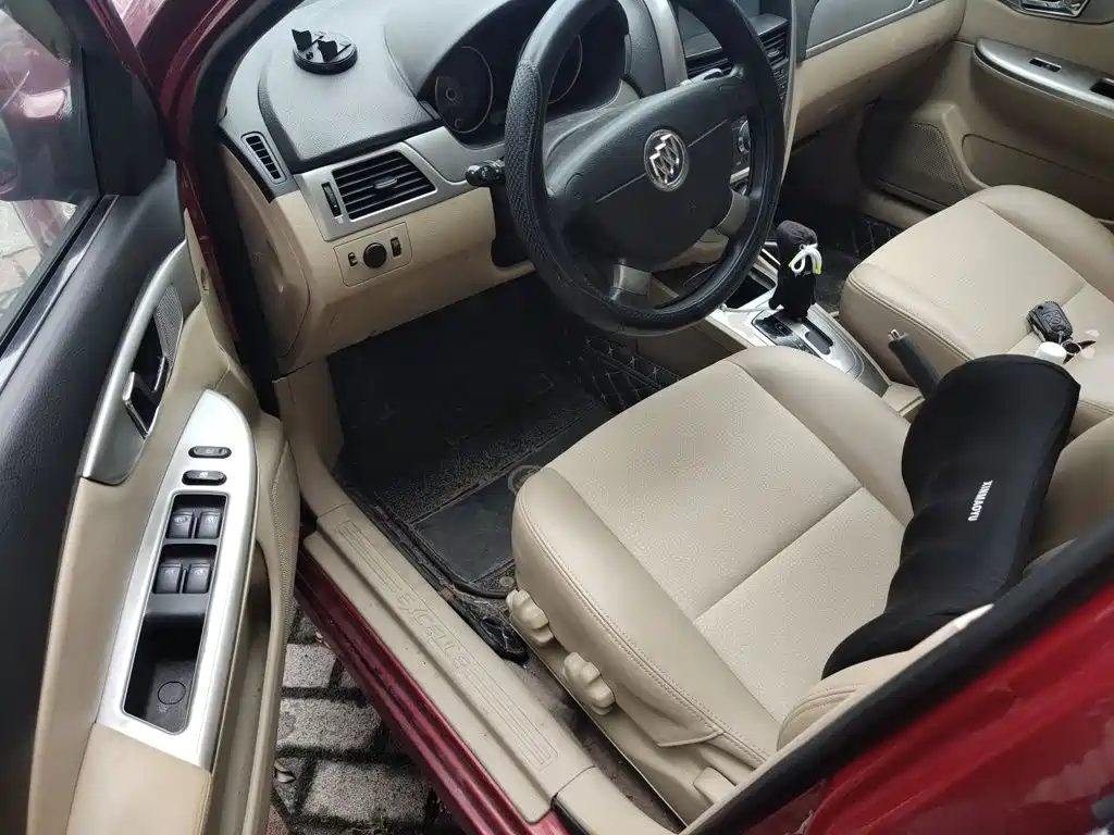 Фото 17 - Buick Excelle