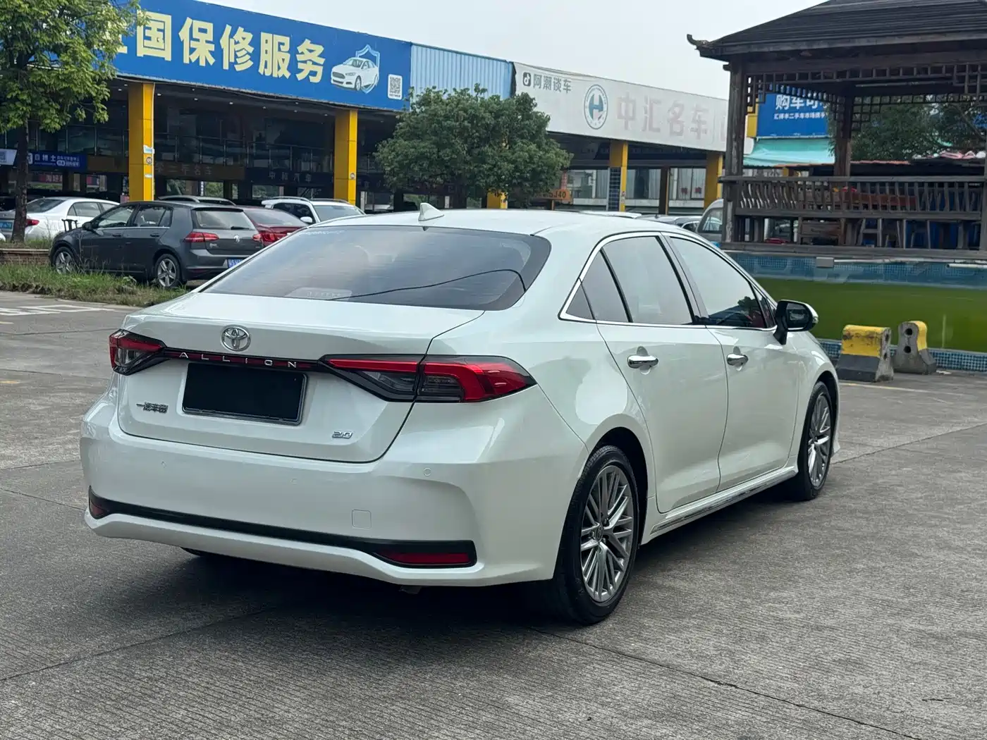 Photo 8 - Toyota Allion