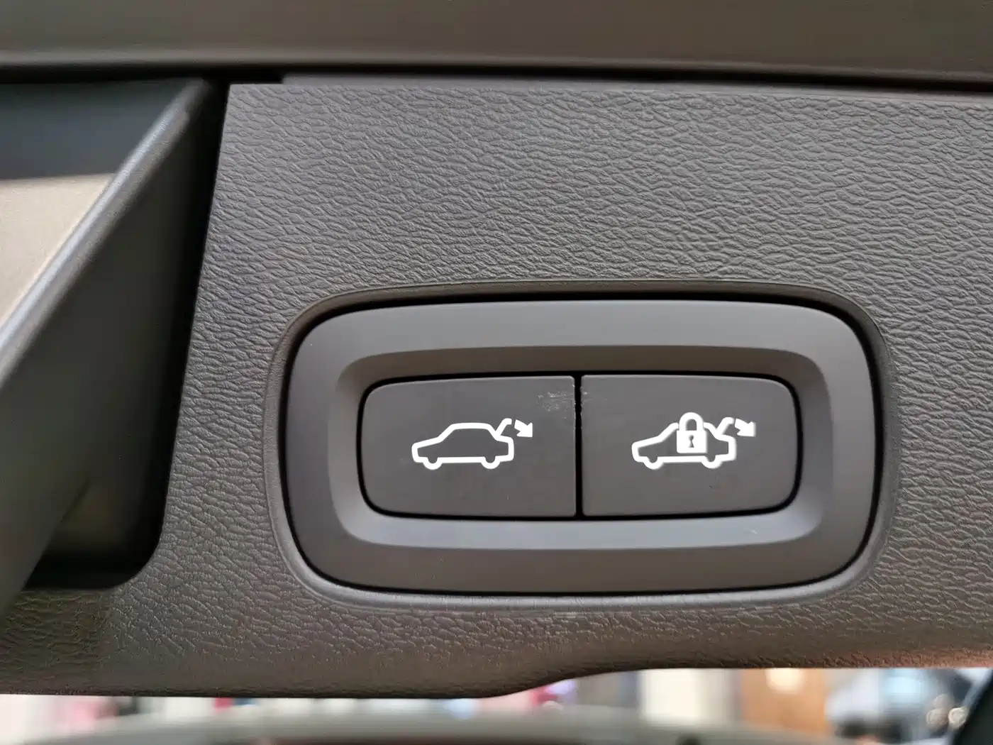 Volvo XC60 Plug-in Hybrid 2024 2025 Plug-in Hybrid Long Range AWD Zhiyuan Luxury Edition
