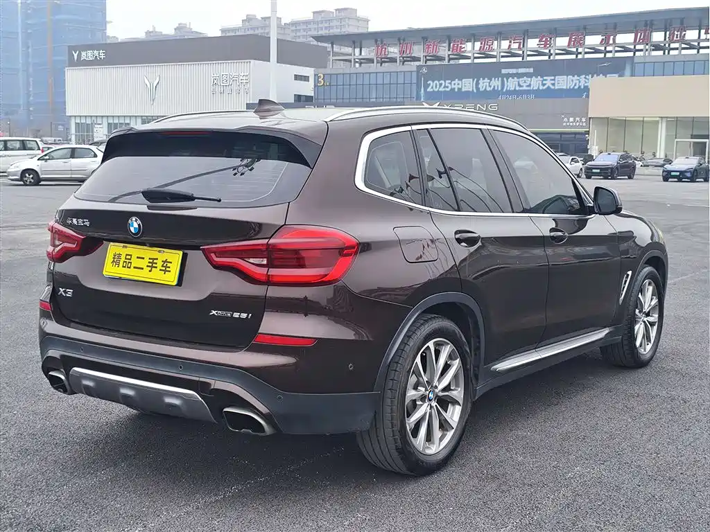 BMW X3 2018 xDrive25i Luxury Package China VI фото 5