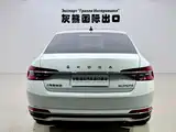 Photo 5 - Škoda Superb