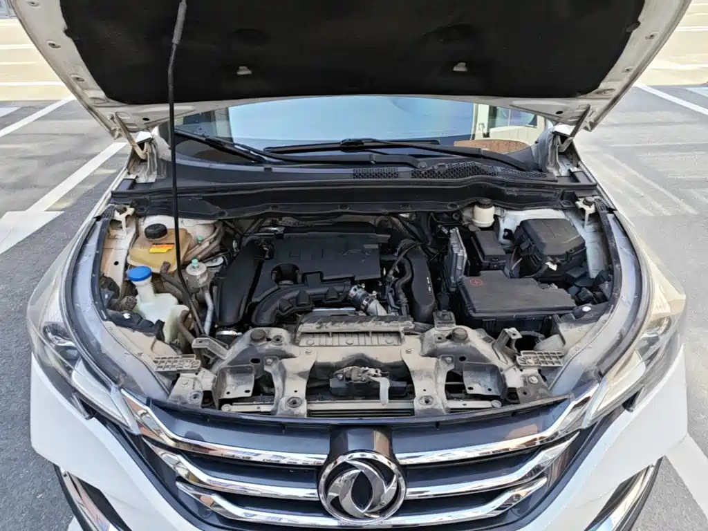 Dongfeng Aeolus Dongfeng Fengshen AX7 2018 2018 Classic 1.6T Auto Luxury