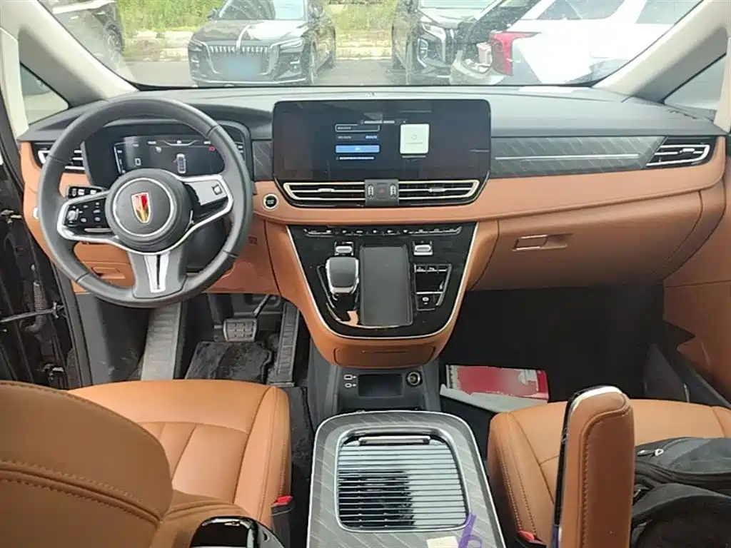Hongqi HQ9 PHEV 2024 Model 2.0T AWD Business Edition фото 10