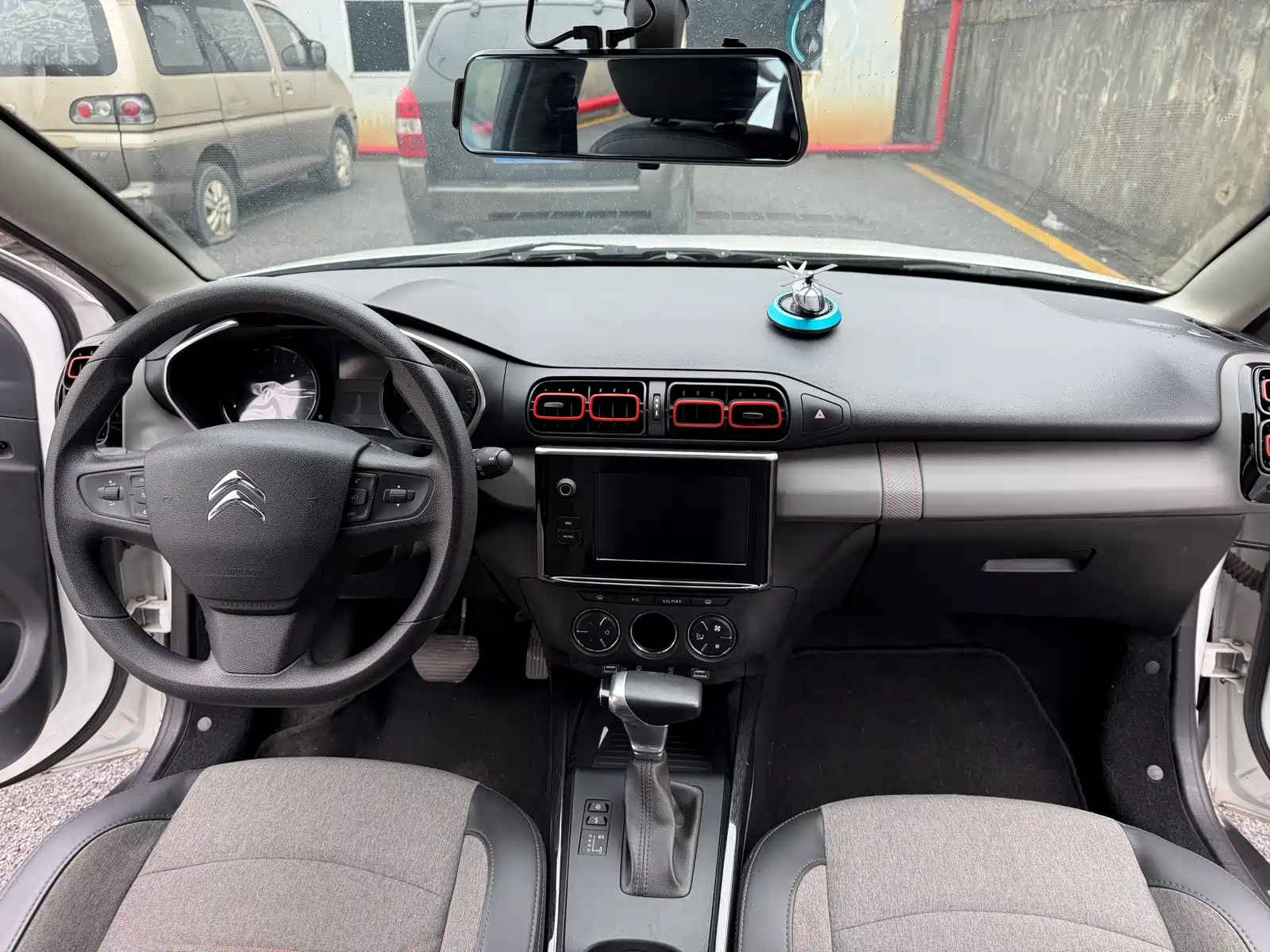 Photo 7 - Citroën C3-XR