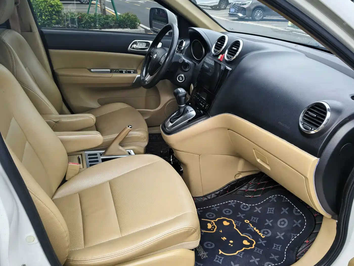 Haval H6 2013 Upgrade 2.4L Automatic 2WD Elite фото 10