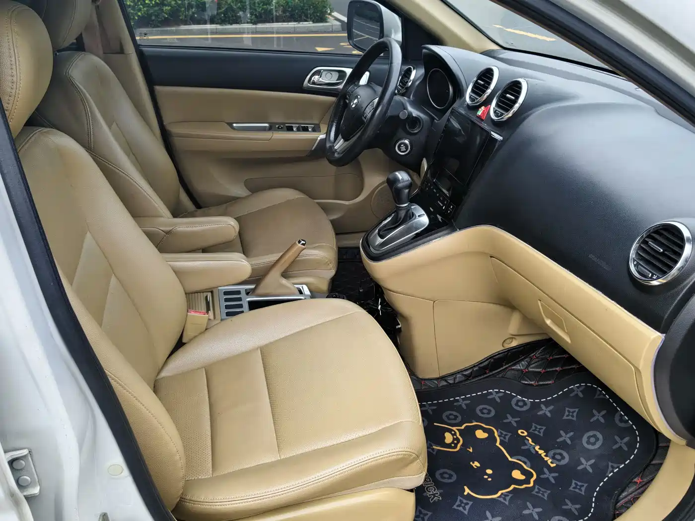 Haval H6 2013 Upgrade 2.4L Automatic 2WD Elite фото 11