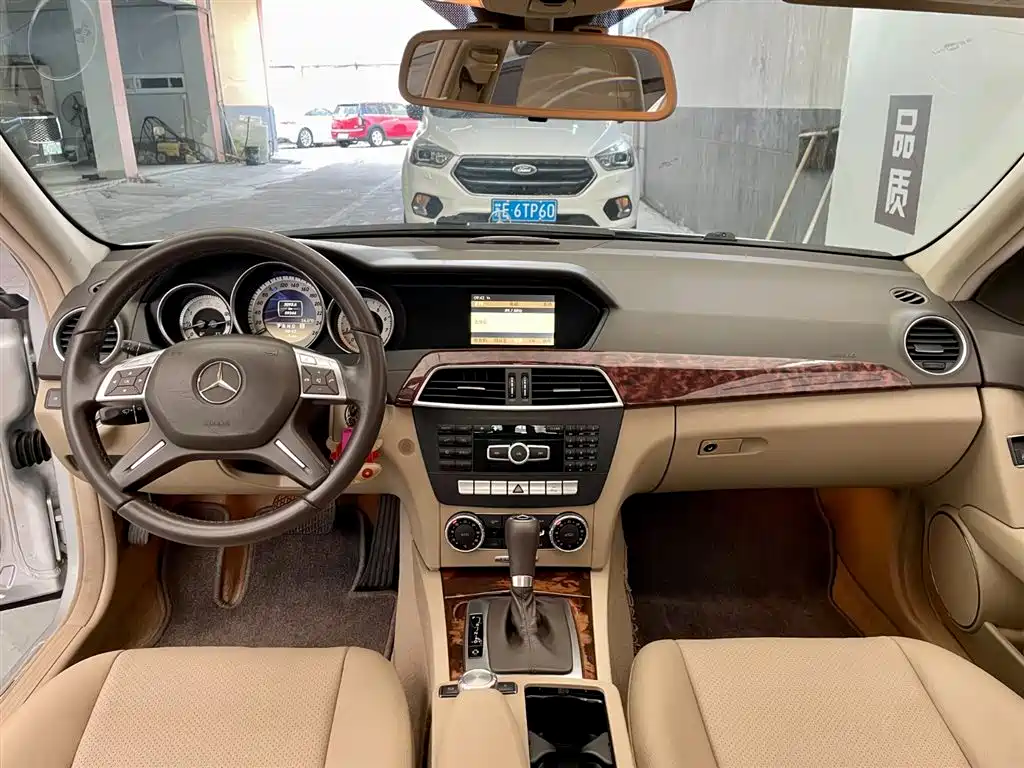 Mercedes-Benz C-Class 2011 C 200 CGI Elegance фото 8