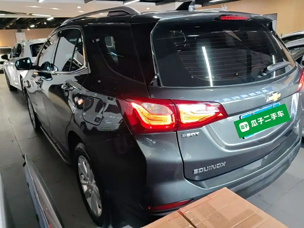 Chevrolet Equinox 2018 550T Automatic 4WD Guardian Edition фото 5