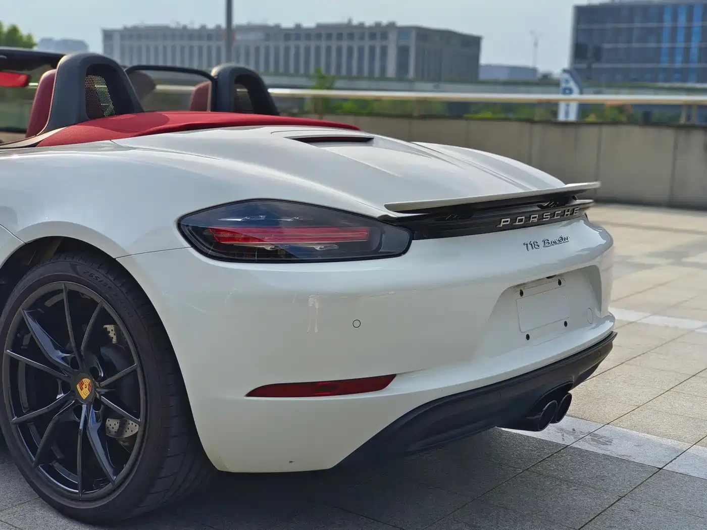 Porsche 718 2023 2022 Boxster 2.0T