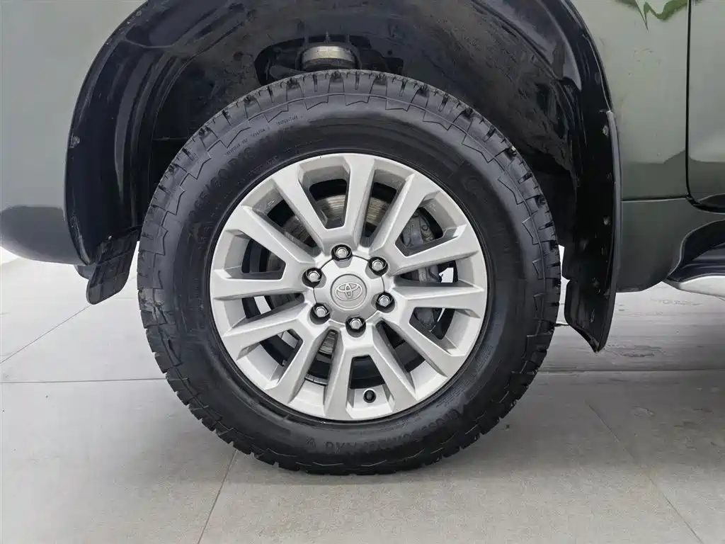 Toyota Prado 2018 3.5L Auto TX фото 17