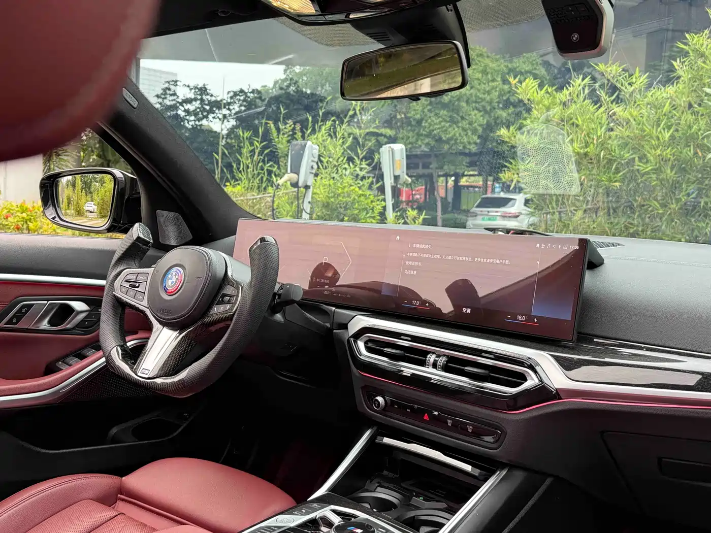 BMW 3 Series 2023 325Li M Sport Package фото 18