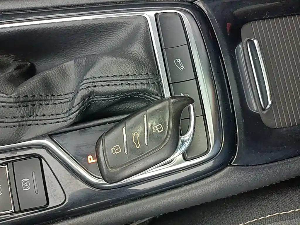 Roewe RX3 2018 2018 1.6L CVT Flagship