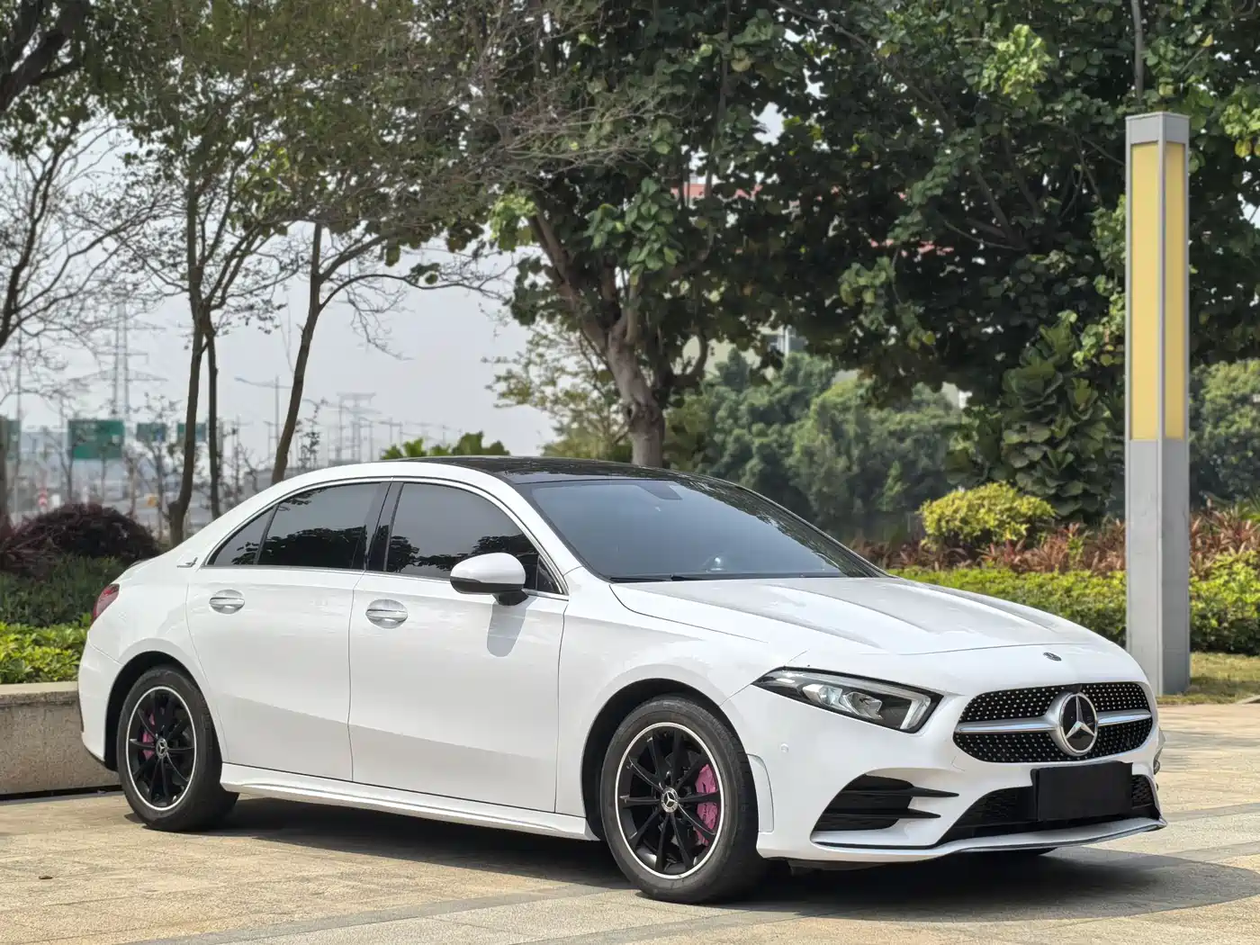 Mercedes-Benz A-Class 2021 A 200 L Sport Sedan Dynamic Type фото 3