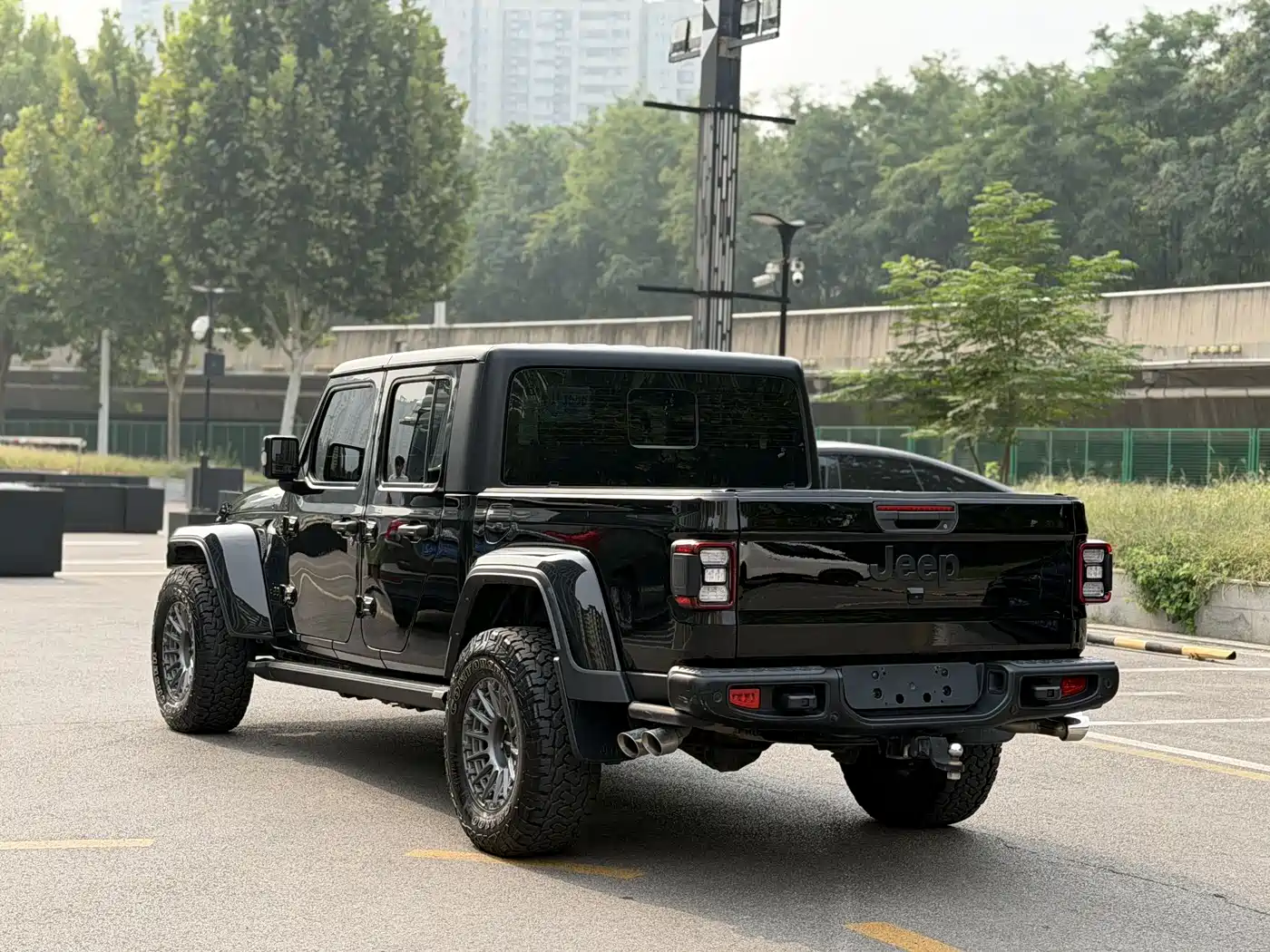 Jeep Gladiator 2023 2022 3.6L Pioneer Edition