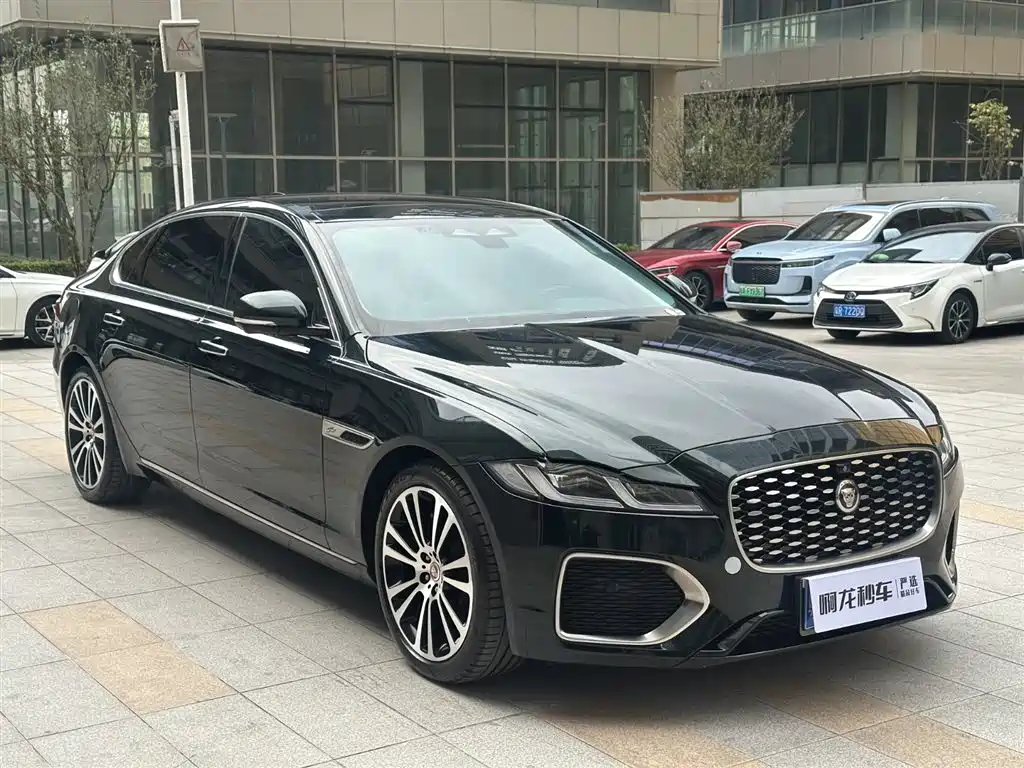 Jaguar XFL 2021 XFL 2.0T P250 2WD Premium Luxury Edition фото 5
