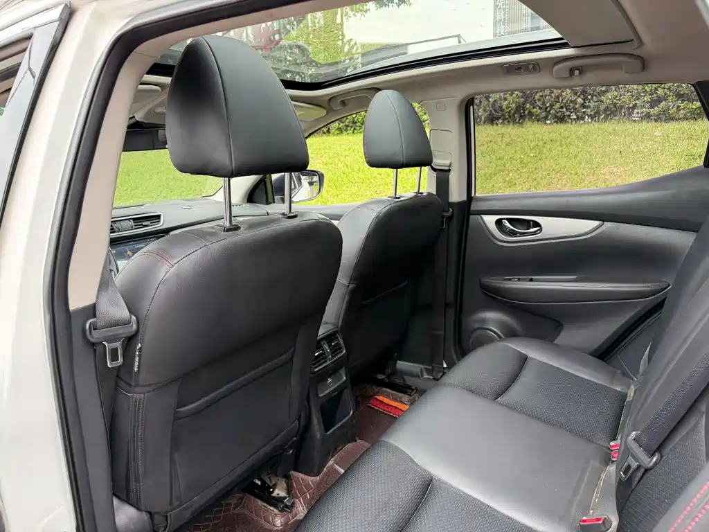 Photo 11 - Nissan Qashqai
