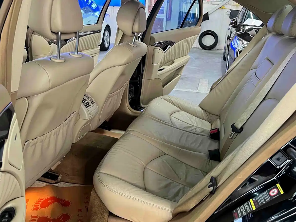 Mercedes-Benz E-Class 2008 2008 E 230 Fashion