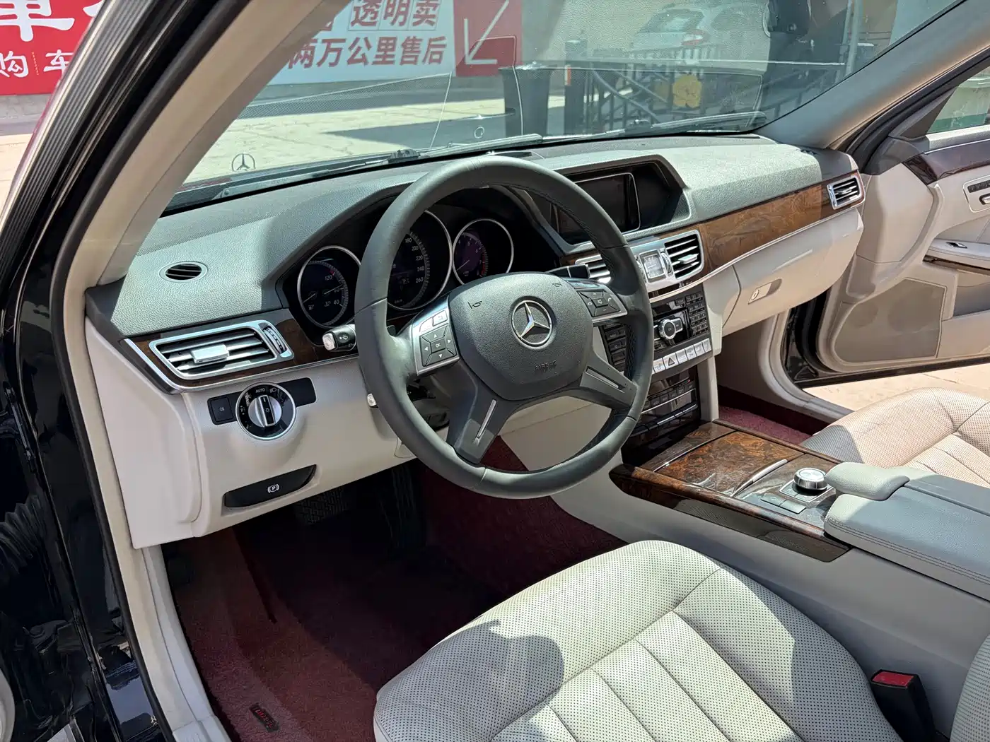 Mercedes-Benz E-Class 2014 E 300 L фото 4