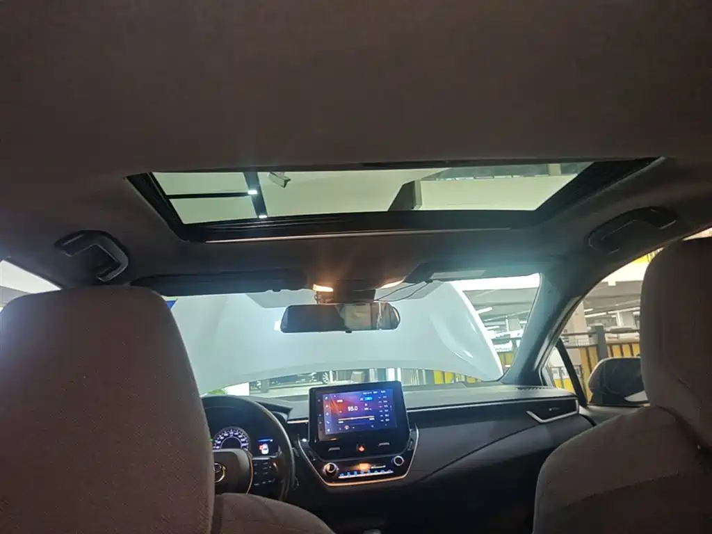Toyota Levin 2021 185T CVT Luxury Edition фото 18