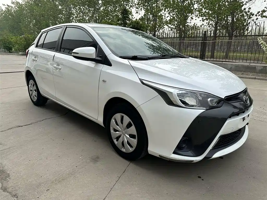 Toyota YARiS L Zhi Xuan 2020 1.5L CVT Leading Edition фото 3